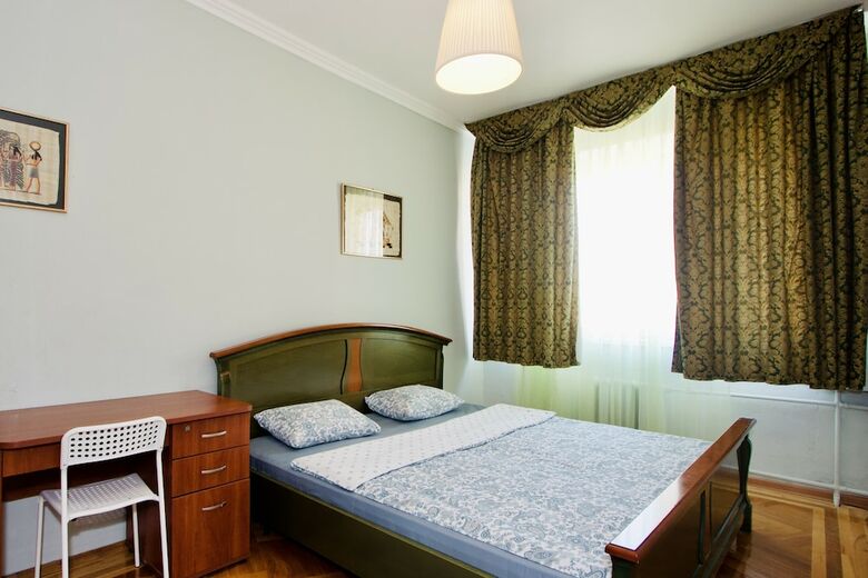 Luxkv Apartment On 2nd Dubrovskaya