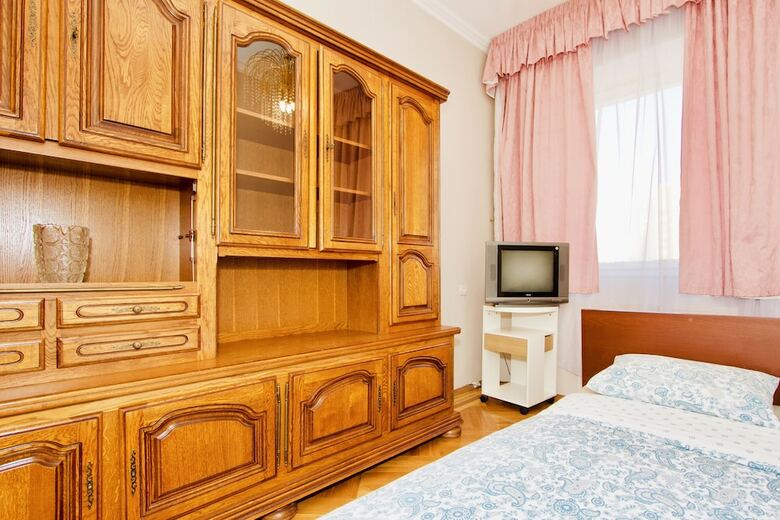 Luxkv Apartment On 2nd Dubrovskaya