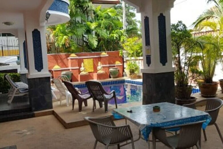 Baan Kanittha - 6 Bedrooms Gt Pool Villa
