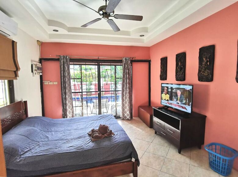 Baan Kanittha - 6 Bedrooms Gt Pool Villa
