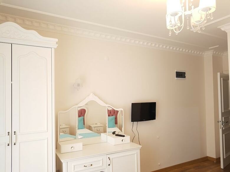 Hostal Yuva Hotel