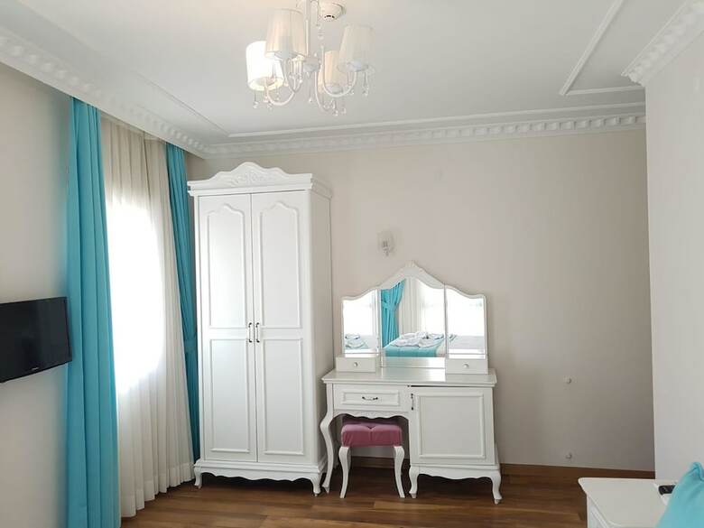 Hostal Yuva Hotel