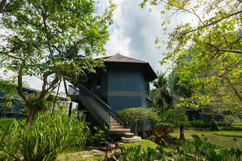 Hotel Peace Laguna Resort & Spa