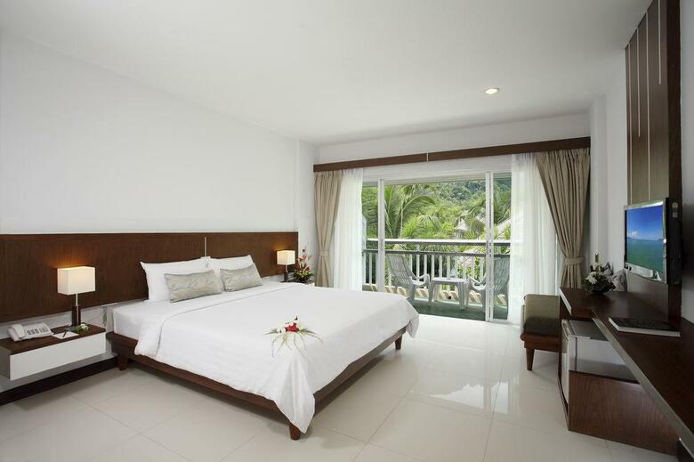 Hotel Peace Laguna Resort & Spa