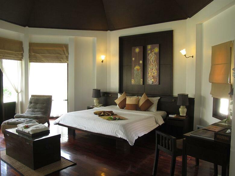 Hotel Peace Laguna Resort & Spa