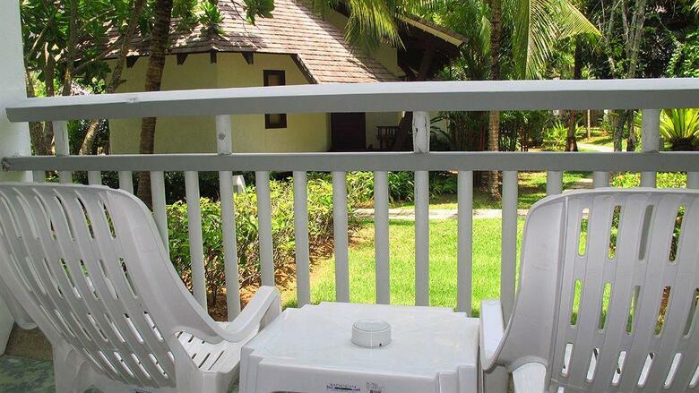 Hotel Peace Laguna Resort & Spa