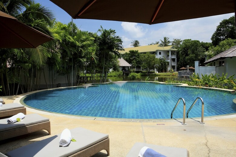 Hotel Peace Laguna Resort & Spa