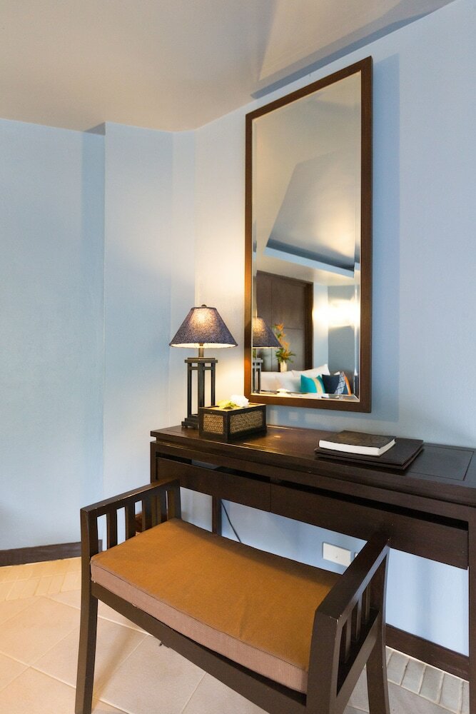 Hotel Peace Laguna Resort & Spa