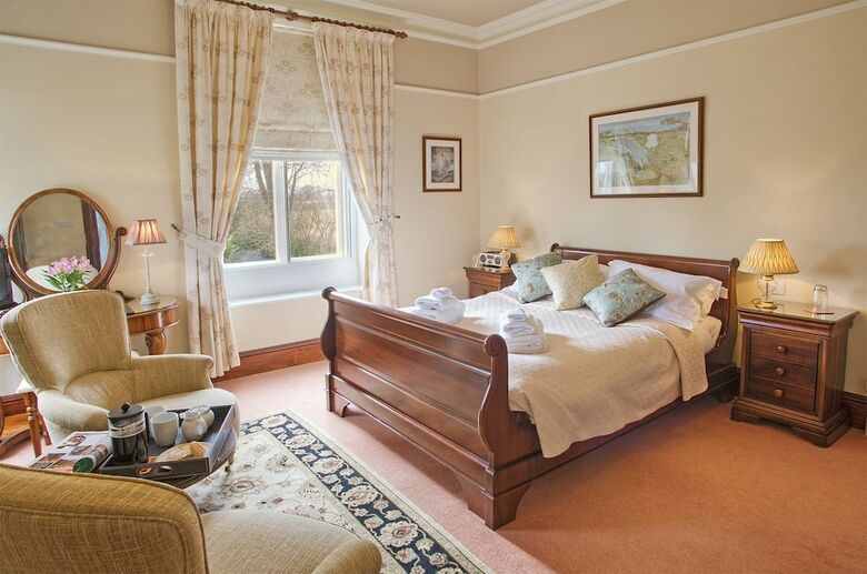 Bed & Breakfast Fairfield House