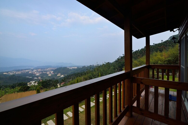 Hotel Sitou Flora's House B&B