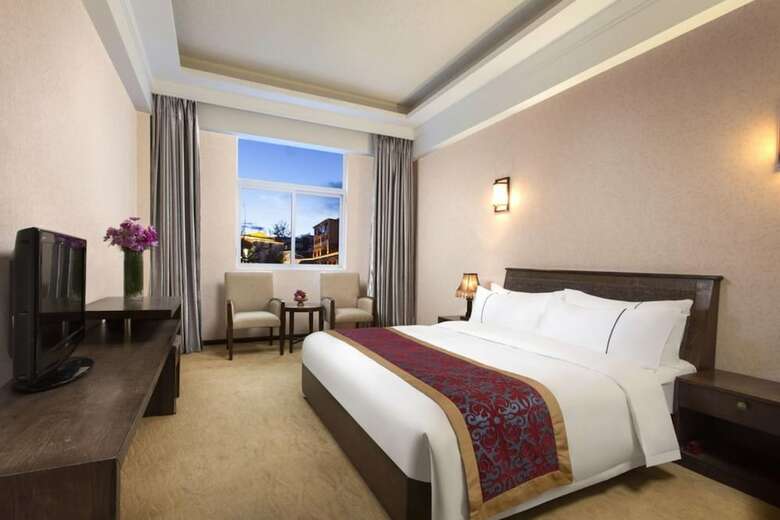 Hotel Ramada Encore Daochengyading