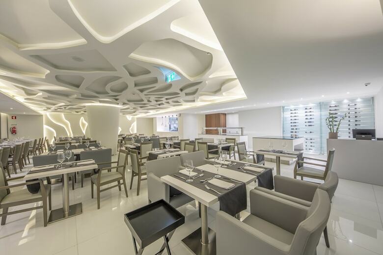 Hotel Melia Maputo Sky
