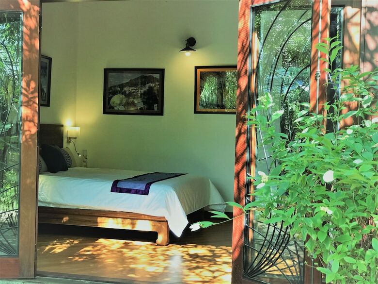 Hotel An Bang Beach Stone Villa