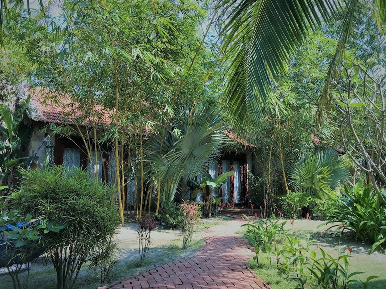 Hotel An Bang Beach Stone Villa