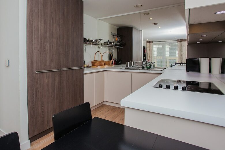 2 Bedroom Apartment With Balcony