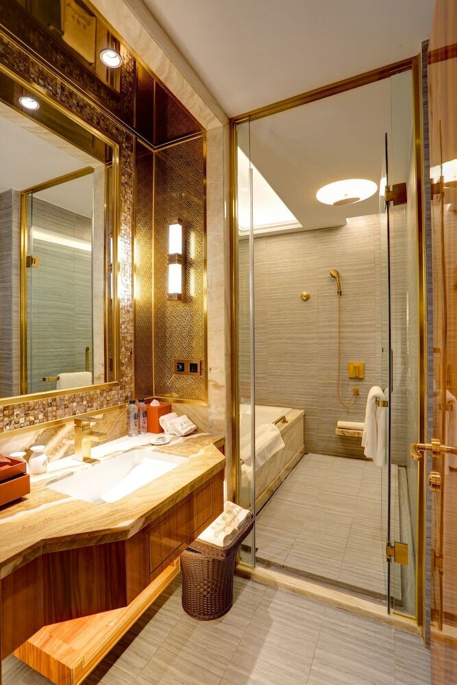 Chengdu Trika Tsang International Hotel
