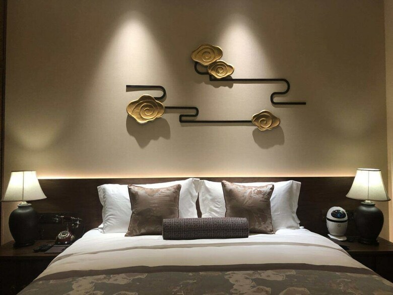 Hotel Perched Memory