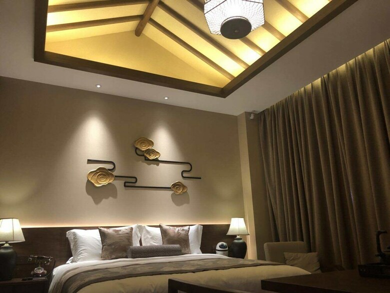 Hotel Perched Memory