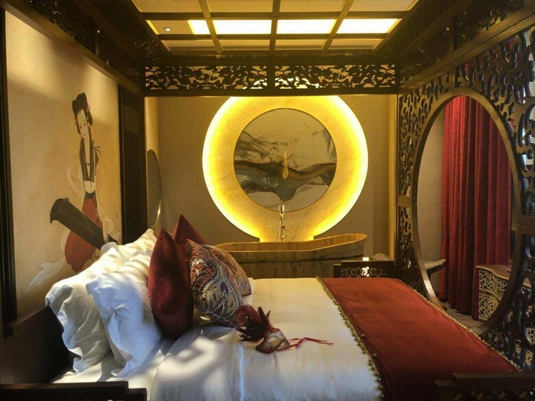 Hotel Perched Memory