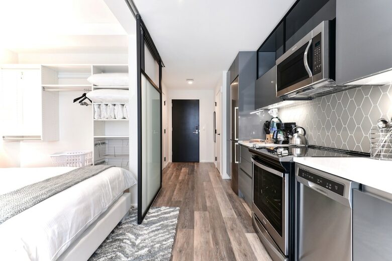 Aparthotel Global Luxury Suites In South End