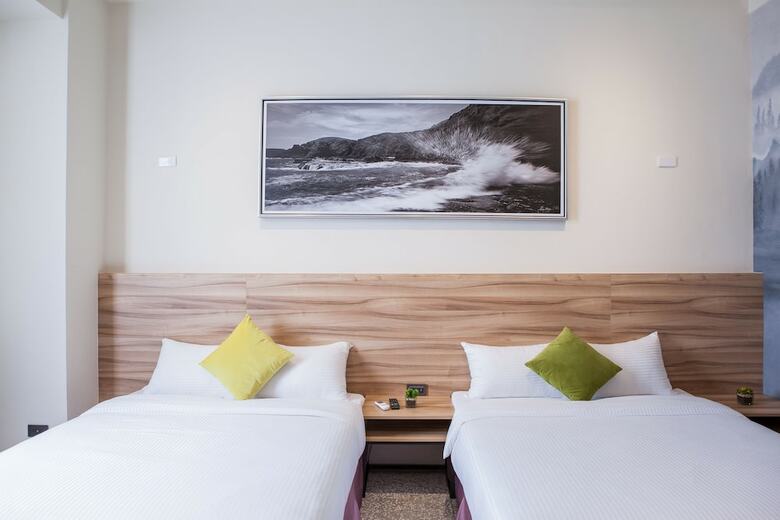 Rainbow Hotel