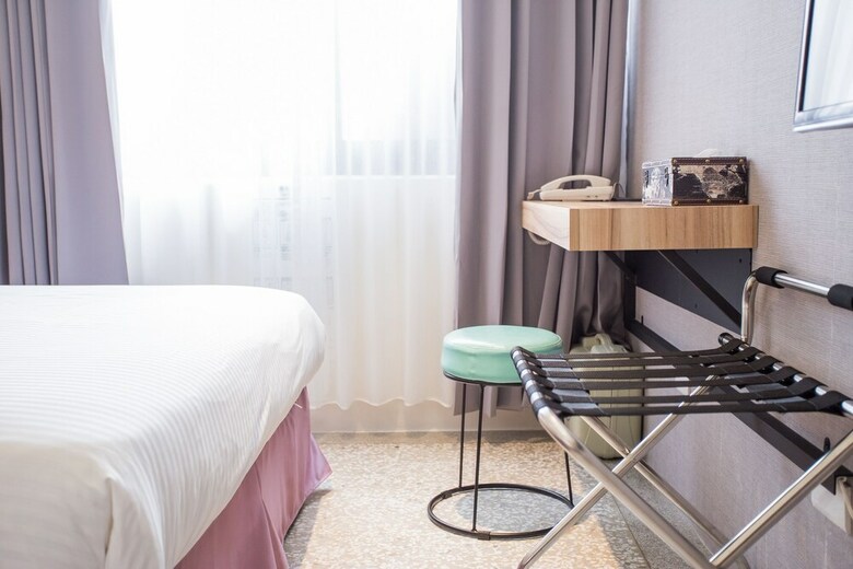 Rainbow Hotel