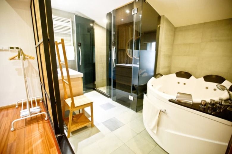Westlake Longshang Boutique Hotel