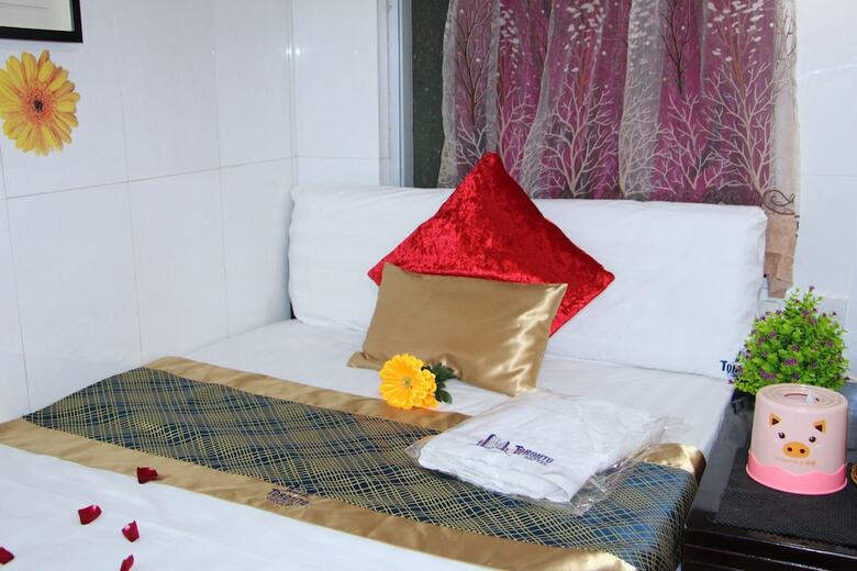 Hotel Strawberry Guest House