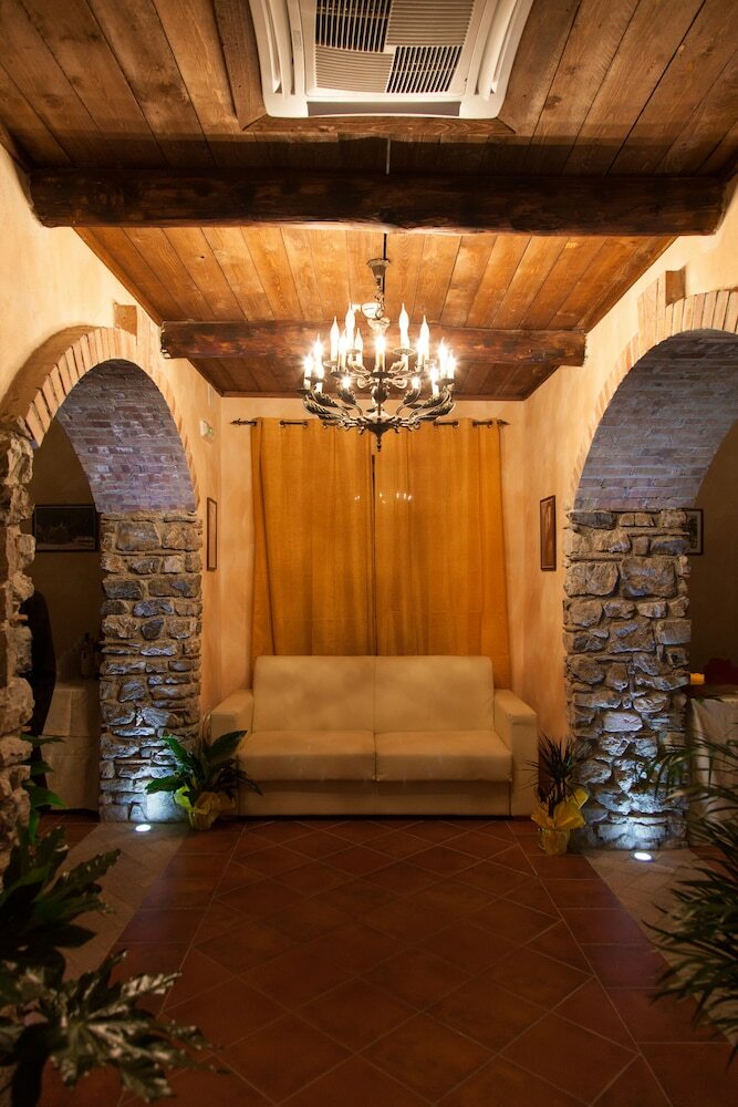 Posada Albergo Diffuso Borgo Dei Greci