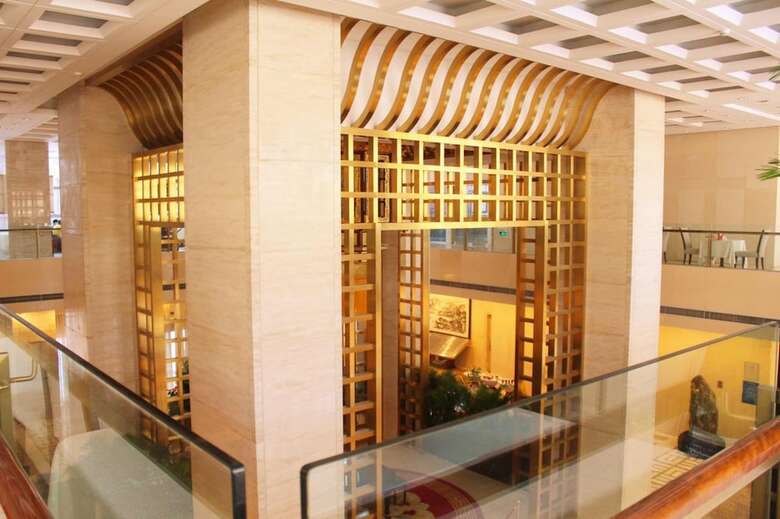 Beijing Broadcasting Tower Hotel