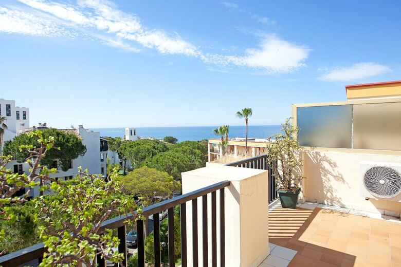 Romana Playa Apartments