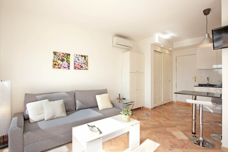 Romana Playa Apartments