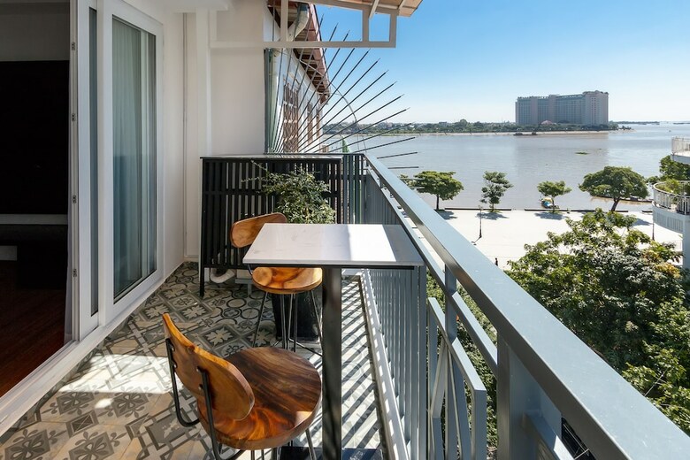 Aparthotel Tao Riverside Residence