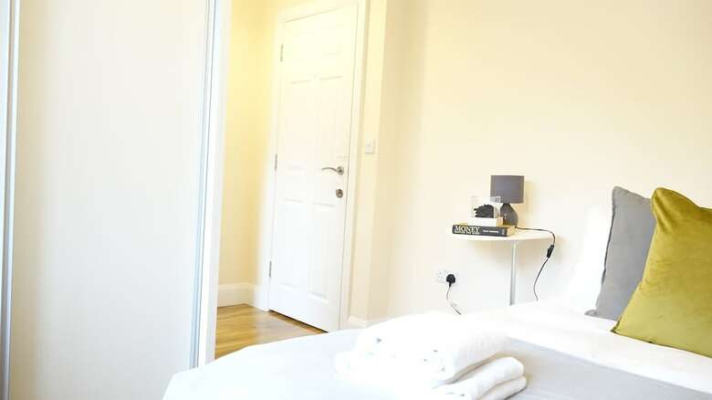 Residencia Heathrow Ensuites Rooms