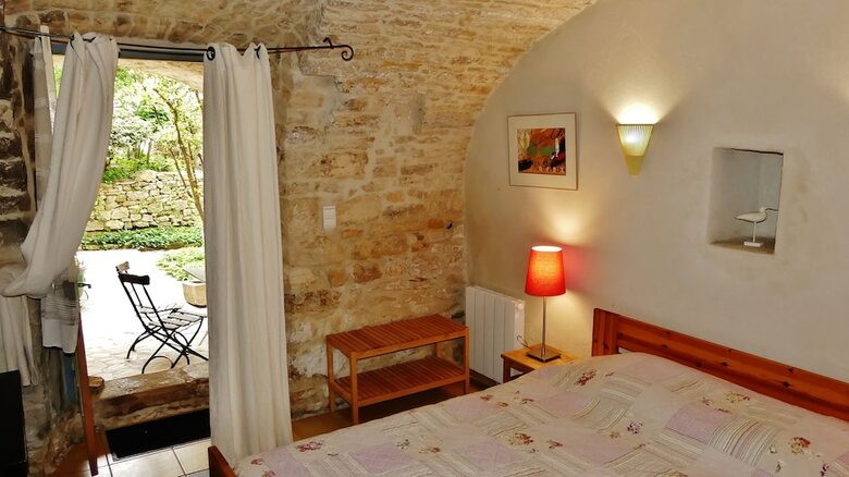 Bed & Breakfast Mas Escombelle Chambre D'h�te