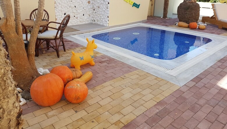 Galazio Suites & Apartments