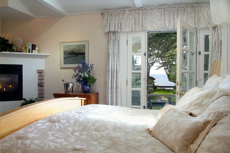 Bed & Breakfast Agate Cove Inn