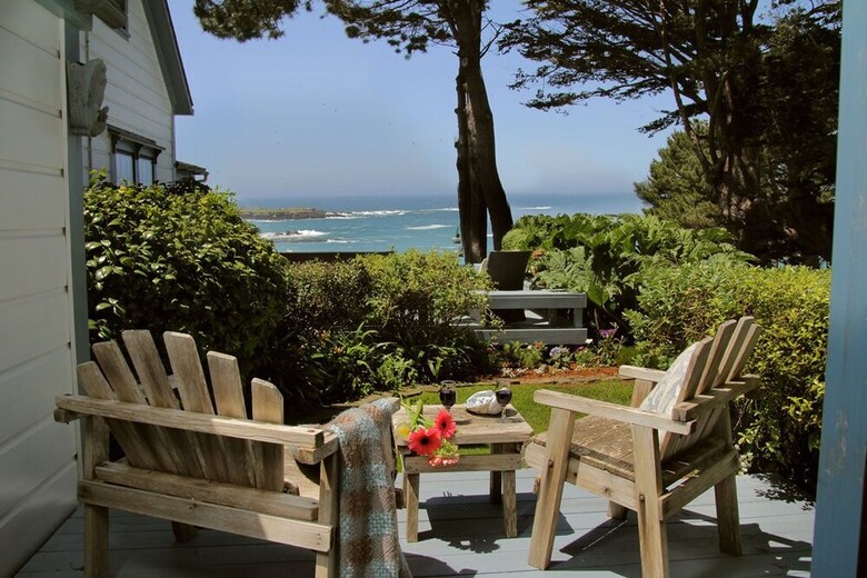 Bed & Breakfast Agate Cove Inn