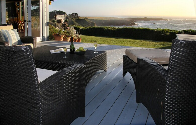 Bed & Breakfast Agate Cove Inn
