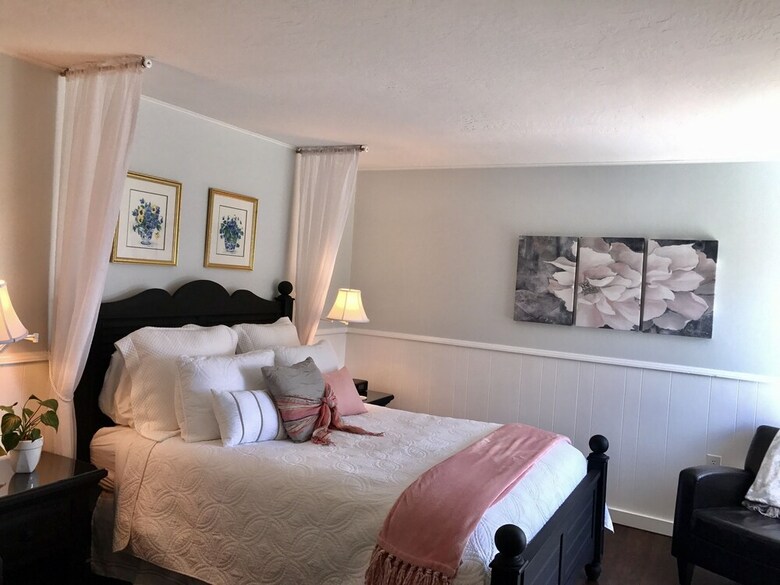Bed & Breakfast Agate Cove Inn