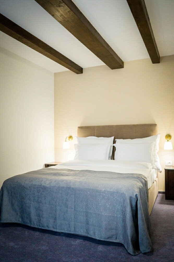 Hotel Nest