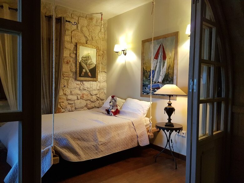 Villa Luxurious Stone House In Elani