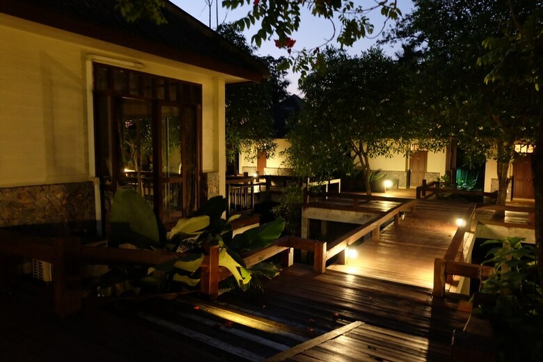 Hotel Baan Tai Had Resort