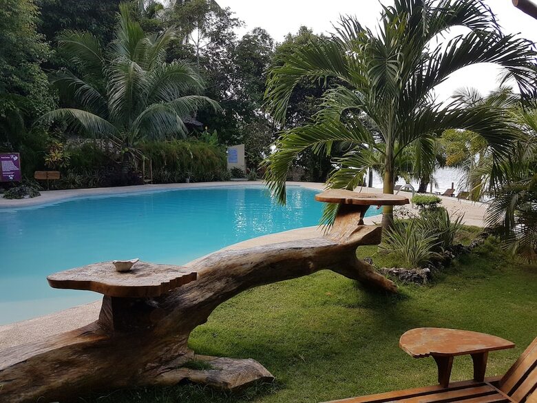 Hotel Kalachuchi Beach Resort