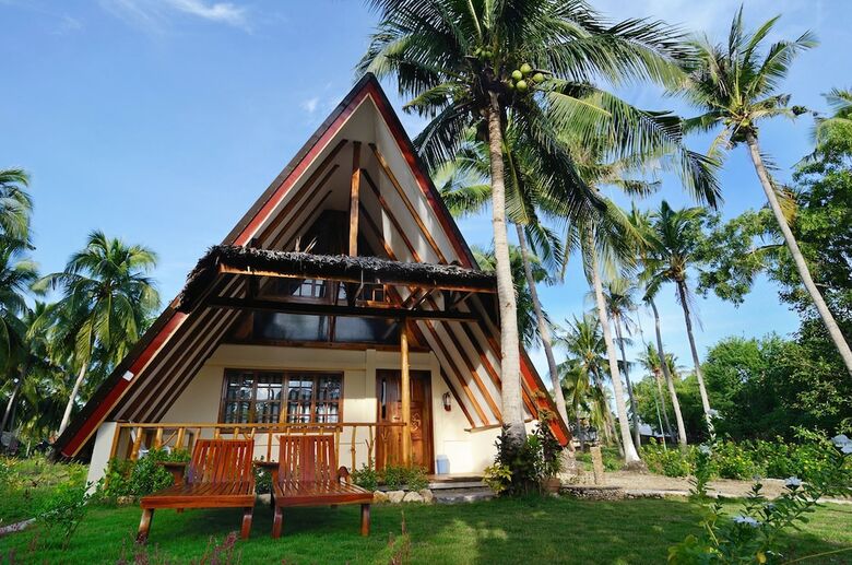 Hotel Kalachuchi Beach Resort