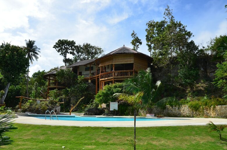 Hotel Kalachuchi Beach Resort