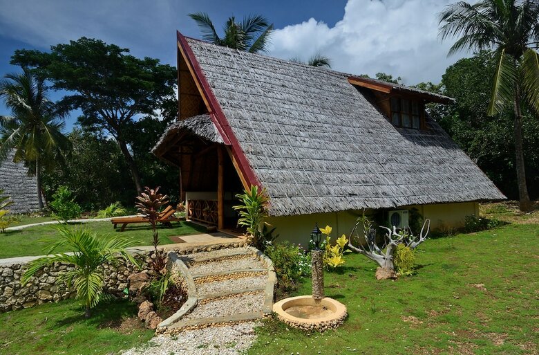Hotel Kalachuchi Beach Resort