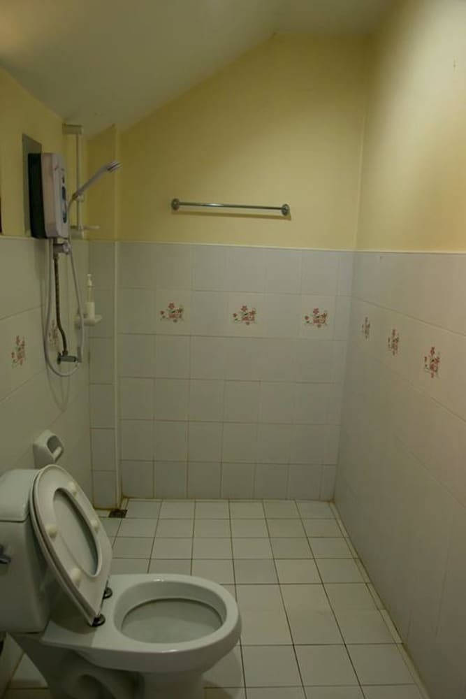 Hotel Monkey House 2