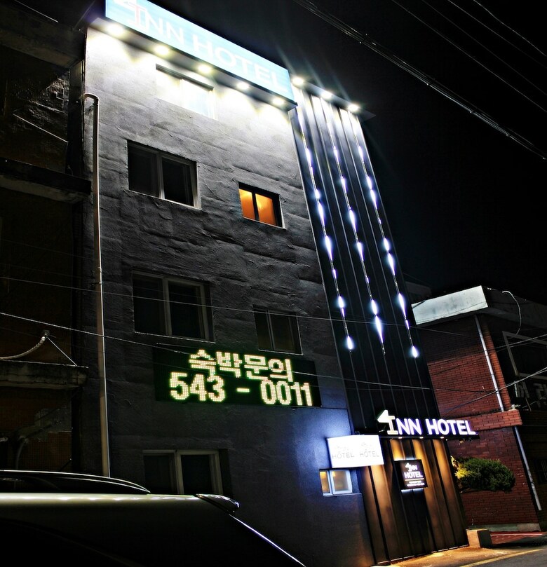 Inn Hotel
