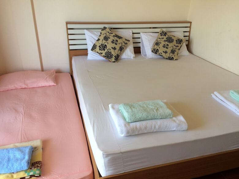 Hotel Saeng Tai Amphawa Resort
